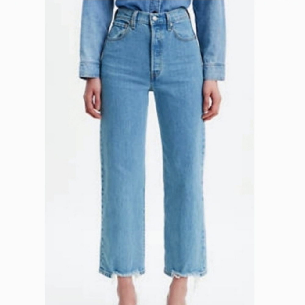New LEVI'S Ribcage Straight